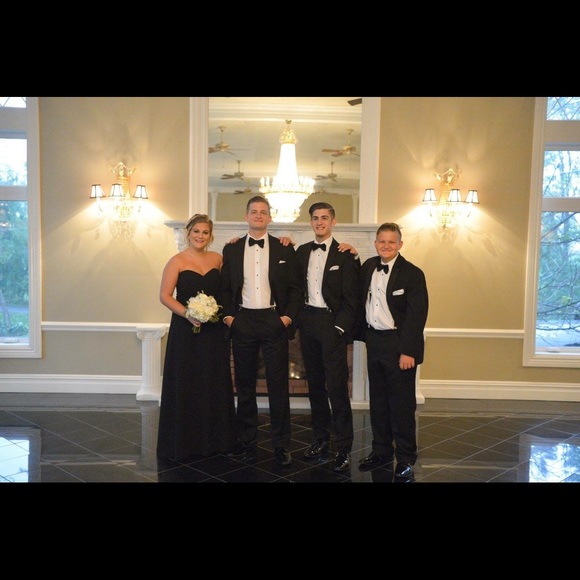 Meet your Posher, Emily - Picture 1 of 1